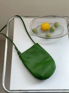 Borsa a tracolla in pelle verde da donna borsa porta cellulare morbida stile retro minimalista