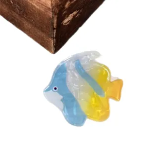 Bonita pinza de pelo de pez tropical, accesorio de acrílico azul y amarillo para estilo dulce.