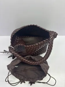 Dark brown woven bucket bag with inner pouch, casual handmade leather shoulder tote for women