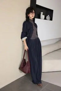 Woven leather shoulder bag for women, large capacity slouchy hobo tote bag daily use
