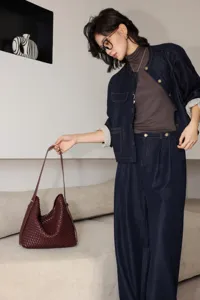 Handmade woven leather shoulder bag women large capacity soft tote underarm bag chic