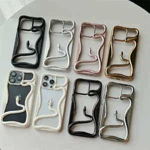 Coque iPhone serpent 3D électrodéposée mate creuse protection pour 14 13