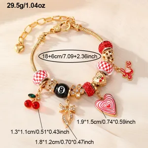 DIY vergoldetes Charm-Armband mit rot-weißen Perlen, Kirsch- und Herz-Anhängern für Damen.