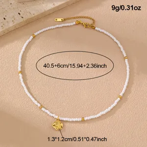 Modische weiße Perlen Gold Fisch Anhänger Schlüsselbein Halskette für Damen elegant.