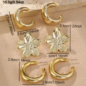Goldene Creolen und Blumen Ohrring Set Statement geometrische Modeschmuck Details