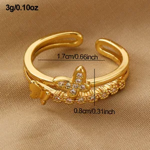 Exquisites Detail des doppelten offenen Rings mit glänzendem Zirkon und süßem Schmetterling.