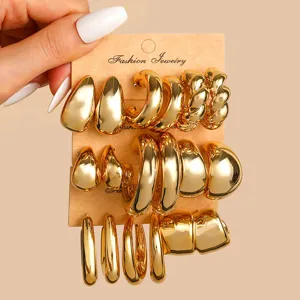Goldene metallische geometrische ohrringe set tropfen klobige reifen modeschmuck detailansicht