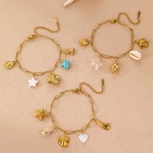 Goldfarbene Ozean-Charms Armbänder Set, Boho Strand Muschel Stern Herz Schmuck für Damen.