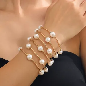 Pulsera de perlas multicapa oro mujeres moda joyas elegante accesorio de muneca