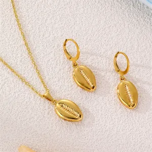 Goldfarbene Edelstahl Muschel Anhänger Halskette Ohrringe Schmuck Set Damen Alltag