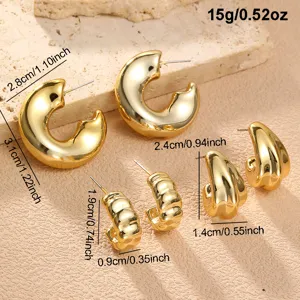 Minimalistisches Gold Creolen Set mit verschiedenen strukturierten Metalldesign und Größenangaben.