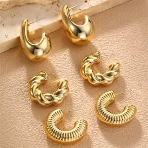 3er Set goldene Creolen mit glattem Tropfen, Kordel und geripptem Design für Damen Schmuck.