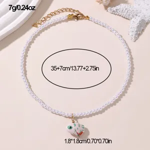 Elegante Perlen Choker Halskette mit niedlichem Fisch Anhänger, stilvoller Damenschmuck.