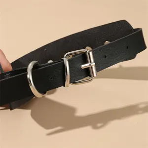 Schwarze Leder Choker Halskette Harajuku Punk Stil Kragen mit Metall O-Ring und Schnalle.