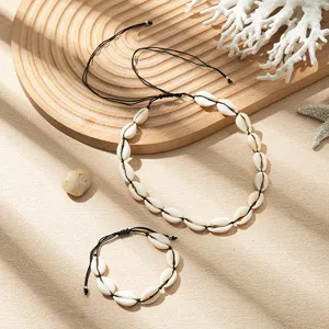 Handgemachte geflochtene Muschel Halskette und Armband Set, Strand Urlaub Schmuck.