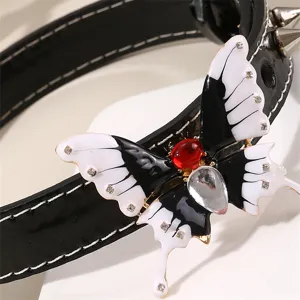 Gotische schwarze Choker Halskette mit emaillierten Schmetterlingsanhänger und Zirkonia.