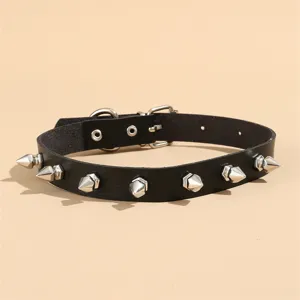 Schwarze PU Leder Nieten Halsreif Punk Gothic Stil Metall Nieten Modeschmuck Accessoire