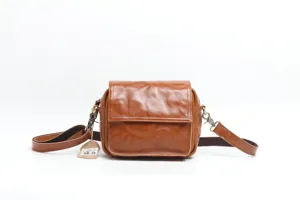 Vintage genuine leather crossbody shoulder bag for women, brown leather messenger bag.