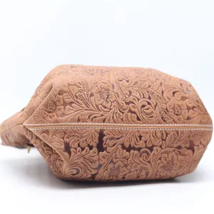 Vintage genuine leather carved dumpling handbag for women, casual shoulder mommy bag.
