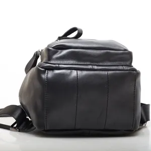 Zaino piccolo in vera pelle nera da donna, borsa casual elegante con spallacci resistenti.