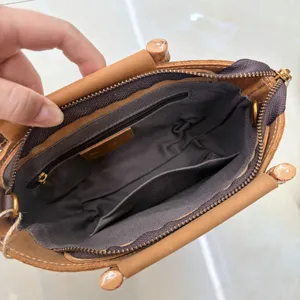 Vintage echt lederen handtas voor dames bruine retro stijl schoudertas interieur