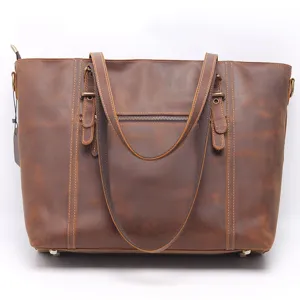 Vintage brown leather tote bag for women, large capacity shoulder handbag with zipper.