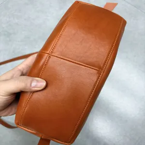 Neue Damen Umhängetasche aus echtem Leder braun stilvolle Tasche modische Handtasche