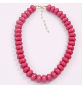 Bohemian pink plastic beaded necklace for women, stylish geometric chunky chain fashion jewelry.