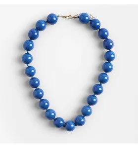 Elegant blue chunky acrylic bead statement necklace for women fashion daily wear jewelry.