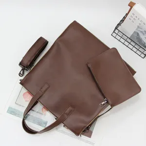 Sac cabas vintage en cuir marron pour homme grande capacite sac bandouliere pochette