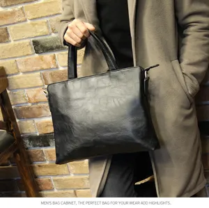 Borsa da lavoro nera da uomo, elegante borsa a mano e tracolla per ufficio e uso quotidiano.