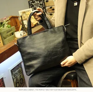 Borsa da lavoro uomo in pelle cartella ventiquattrore nera elegante per ufficio e viaggi.
