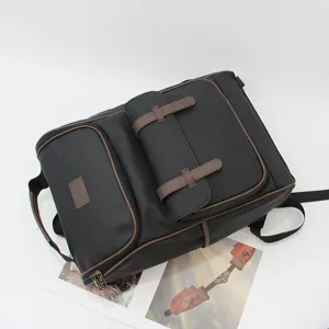 Herren Freizeit Leder Rucksack, grosse Kapazitaet Vintage Schulrucksack fuer Reisen.