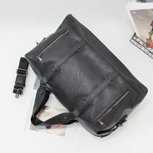 Men's large capacity leather travel bag gym sports shoulder messenger luggage bag.
