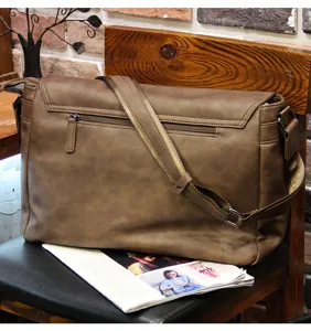 Vintage brown men messenger bag detail, large capacity shoulder crossbody bag for casual daily use.