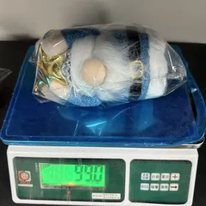 Nordiko Christougenniatiko gnomi plush koukla mple xoris prosopo diakosmisi spiti.