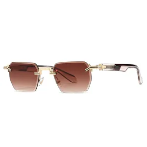 Lunettes de soleil carrees sans monture vintage avec verres degrades bruns et cadre dore