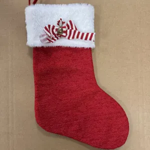 Giortini kokkini kaltsa Christougennon me leuki manzeta ploys kai rigote kordela.