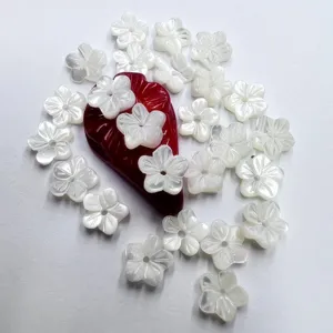 Mother-of-pearl carved flower shell loose beads 6mm DIY jewelry making accessories detail shot