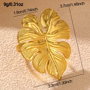 Goldene Monstera Blatt Edelstahl Ring Detailansicht mit Größen und Gewichtsangaben.