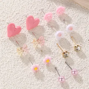 Niedliches süßes Ohrring-Set mit Herz, Rose, Schleife, Blumen und Perlen für Damen.