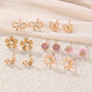 Niedliches goldfarbenes Ohrring-Set mit Strassperlen Schleifen Blumen Sternen für Damen Alltag.