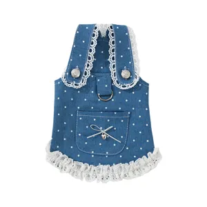 Retro Jeans Hundekleid mit Pünktchen und Spitzenbesatz, süße Haustierkleidung für kleine Hunde.