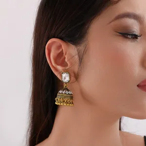Boucles d'Oreilles Jhumka Style Indien Ethnique Or Antique Gland en Alliage Strass Boucles d'Oreilles Bohèmes Bijoux pour Femmes Cadeau