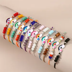 Buntes Regenbogen Wolken Perlenarmband Set, geflochtene Freundschaftsarmbänder.