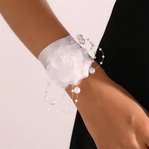 Fiore da polso in tessuto bianco con perle, elegante bracciale da sposa damigella per matrimonio.
