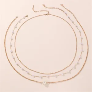 Mehrlagige goldene Taillenkette mit Perlen, stilvoller Sommer Strand Körperschmuck.