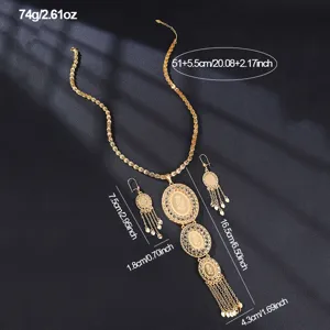 Exquisites vergoldetes hohles Kupfer Halskette und Ohrringe Schmuckset mit Rosendesign.