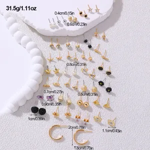 Großhandel Ohrring Set, süße geometrische Perlen Kristall Mini Ohrstecker für Frauen.