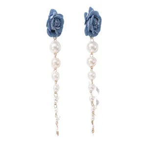 Blaue Jeans Stoff Rosenblüte lange Perlen Quaste Ohrringe Damen elegante Vintage Schmuck